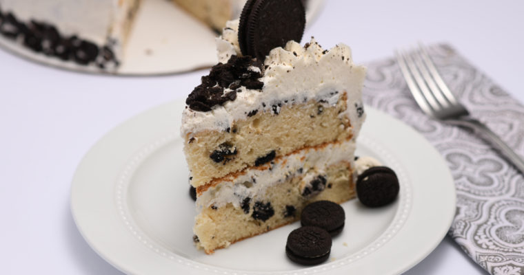 Cookies and Cream Cake with Buttercream Frosting